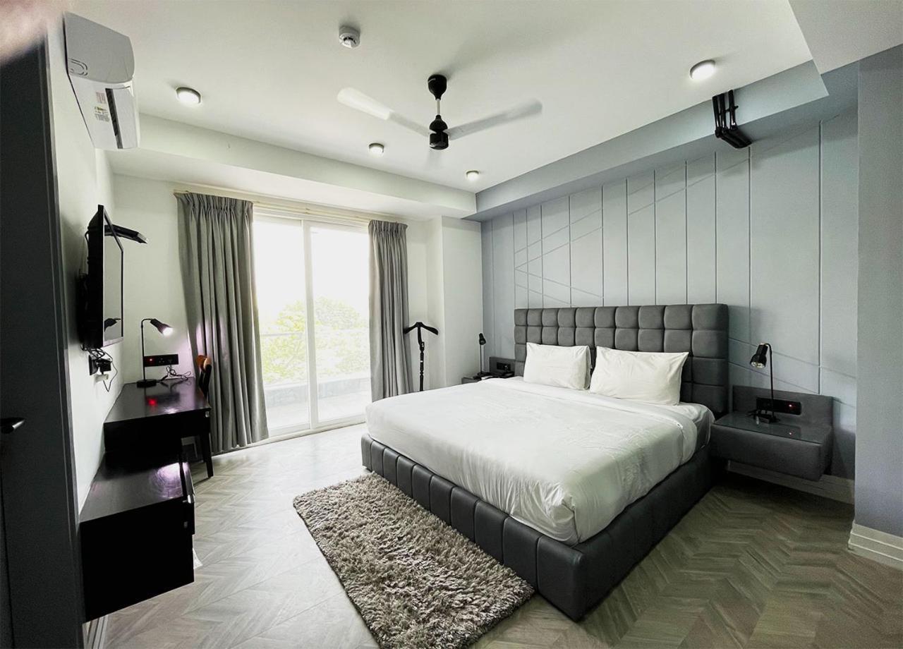Bedchambers Serviced Apartments - Cyber City Gurgaon Eksteriør bilde