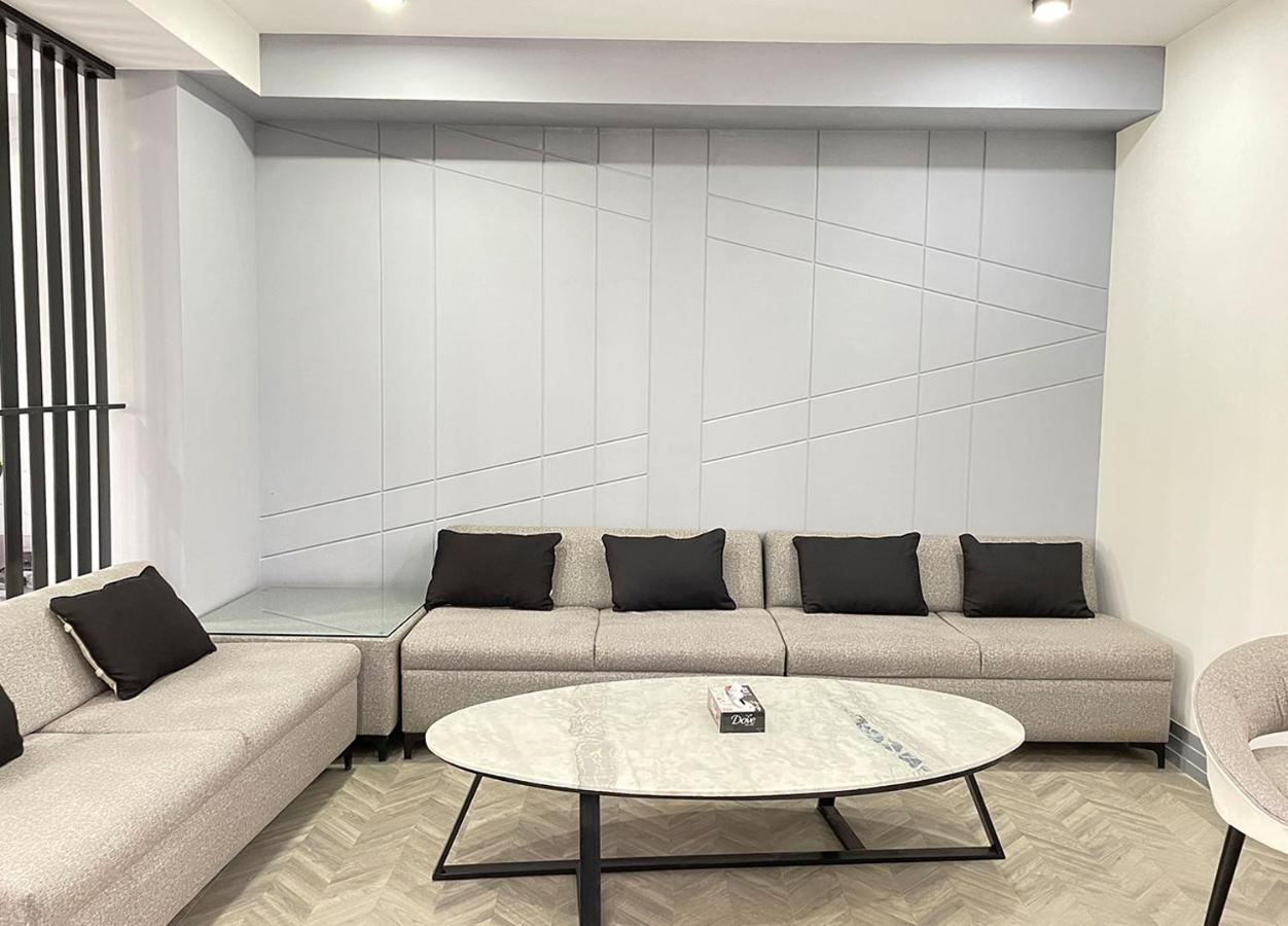 Bedchambers Serviced Apartments - Cyber City Gurgaon Eksteriør bilde
