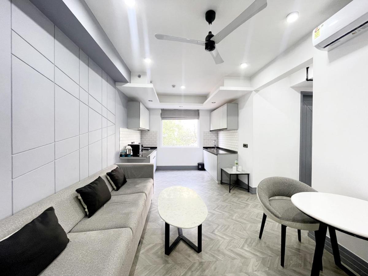 Bedchambers Serviced Apartments - Cyber City Gurgaon Eksteriør bilde
